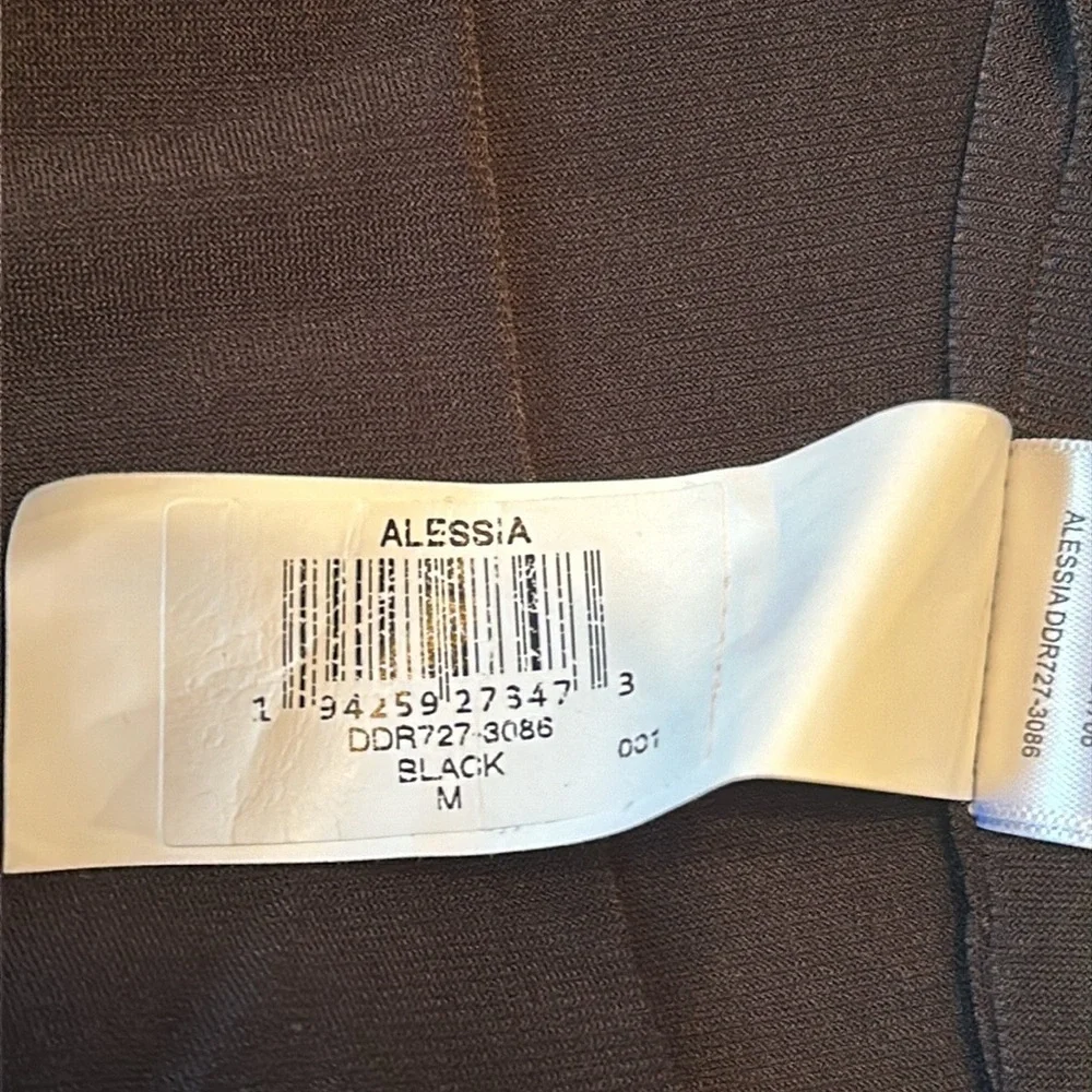 Dress the Population size medium black Alessia dress. - Picture 14 of 16